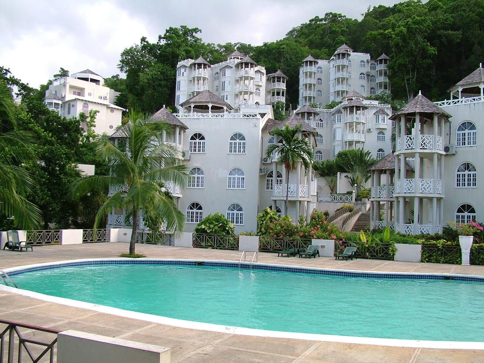 Skycastles Condominiums Ocho Rios Fasilitas foto
